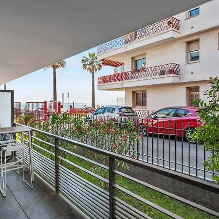 Apartment Brand New Splendid 1bed Apt Next To Beach