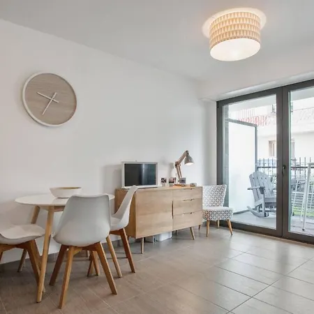 Brand New Splendid 1bed Apt Next To Beach Appartement Antibes